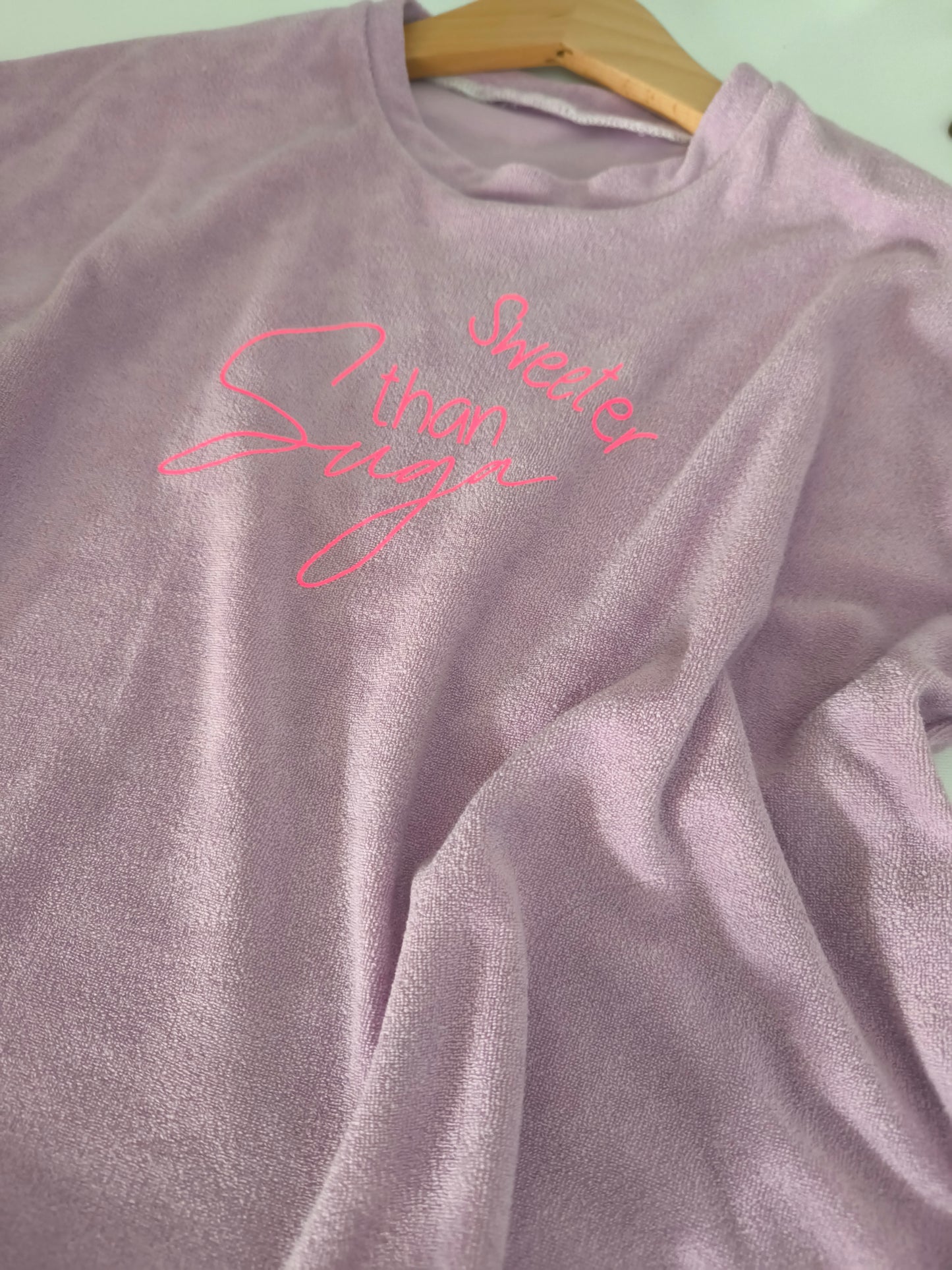 Easy Sweater Flieder Jersey Frottee "Sweeter than Suga" Gr. 98/104