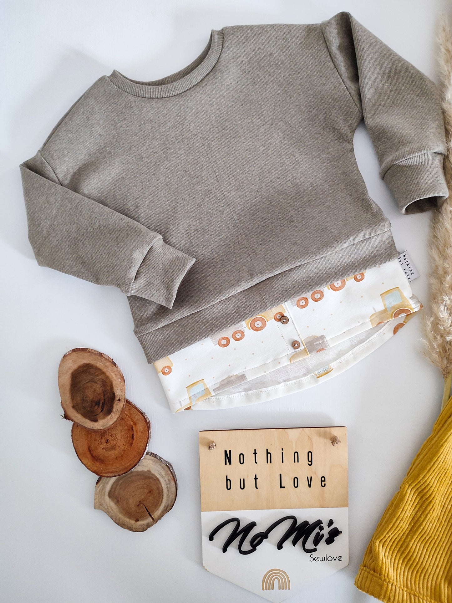 Layer Sweater/Hoody