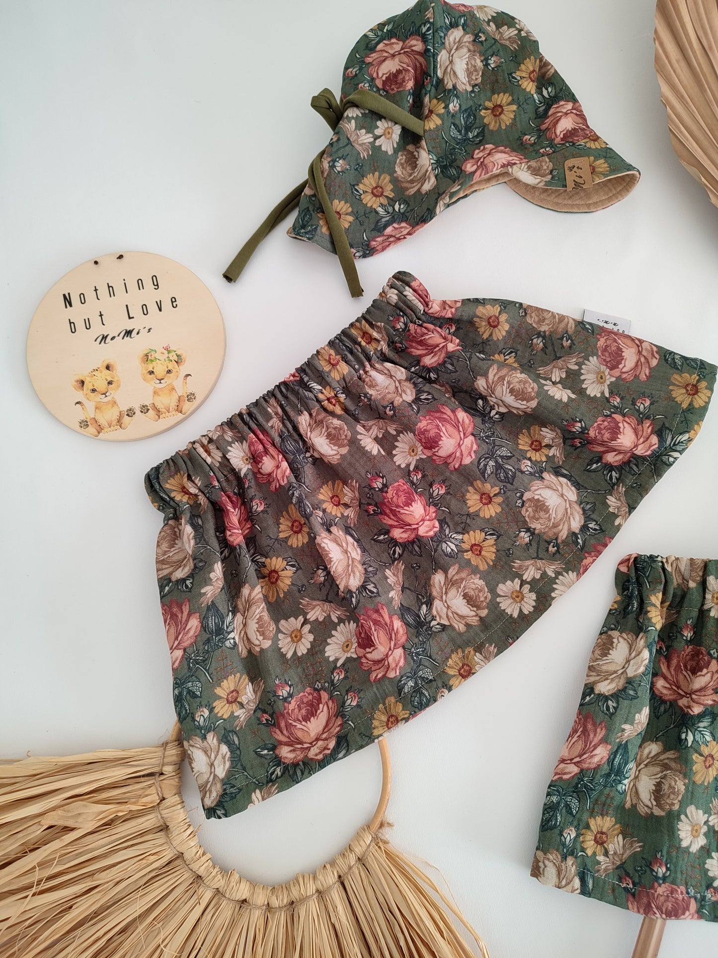 Musselin Sonnenmütze mit Nackenschutz "Wildflower" 4-18 Monate