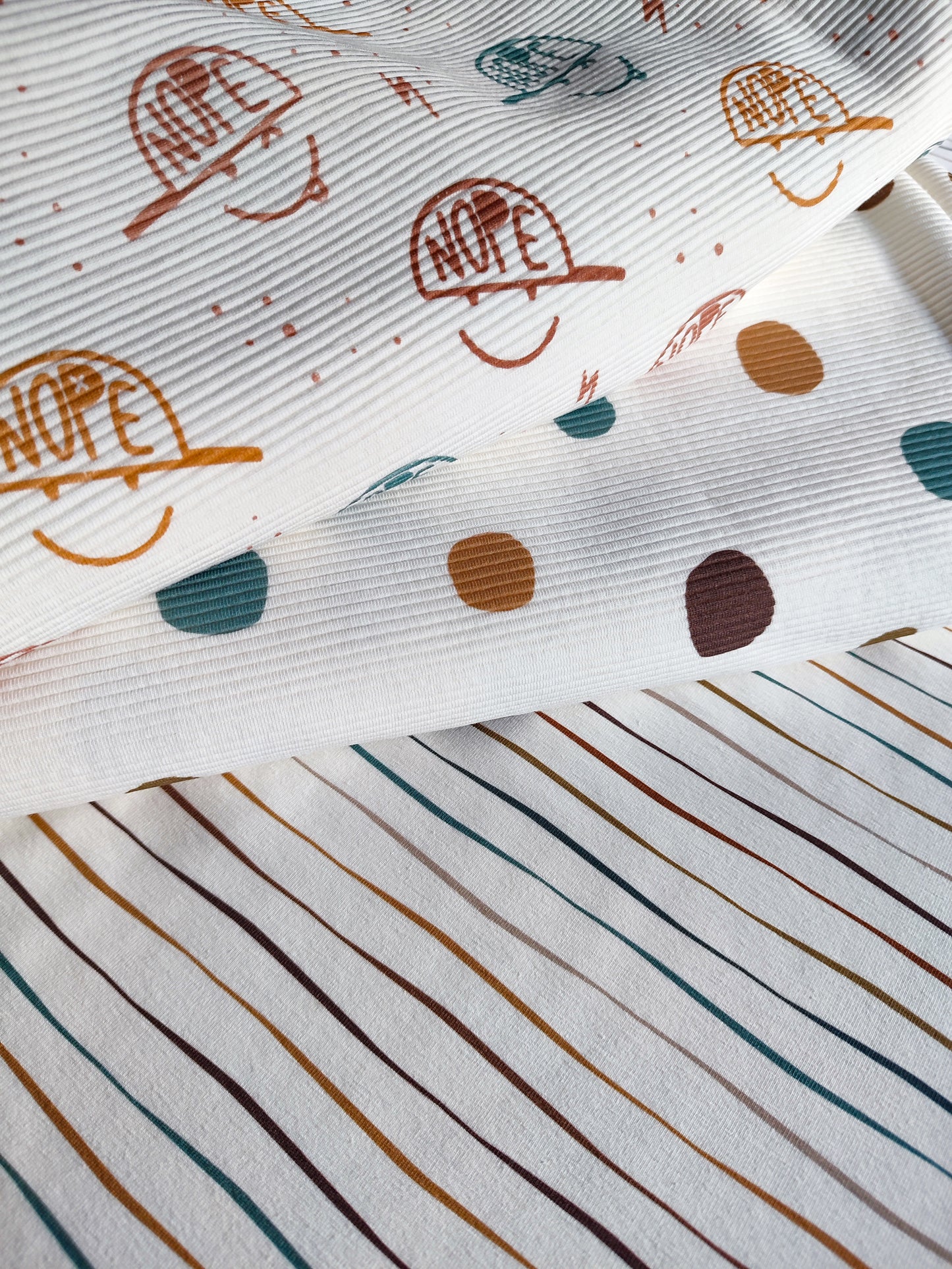 Hollow Dots