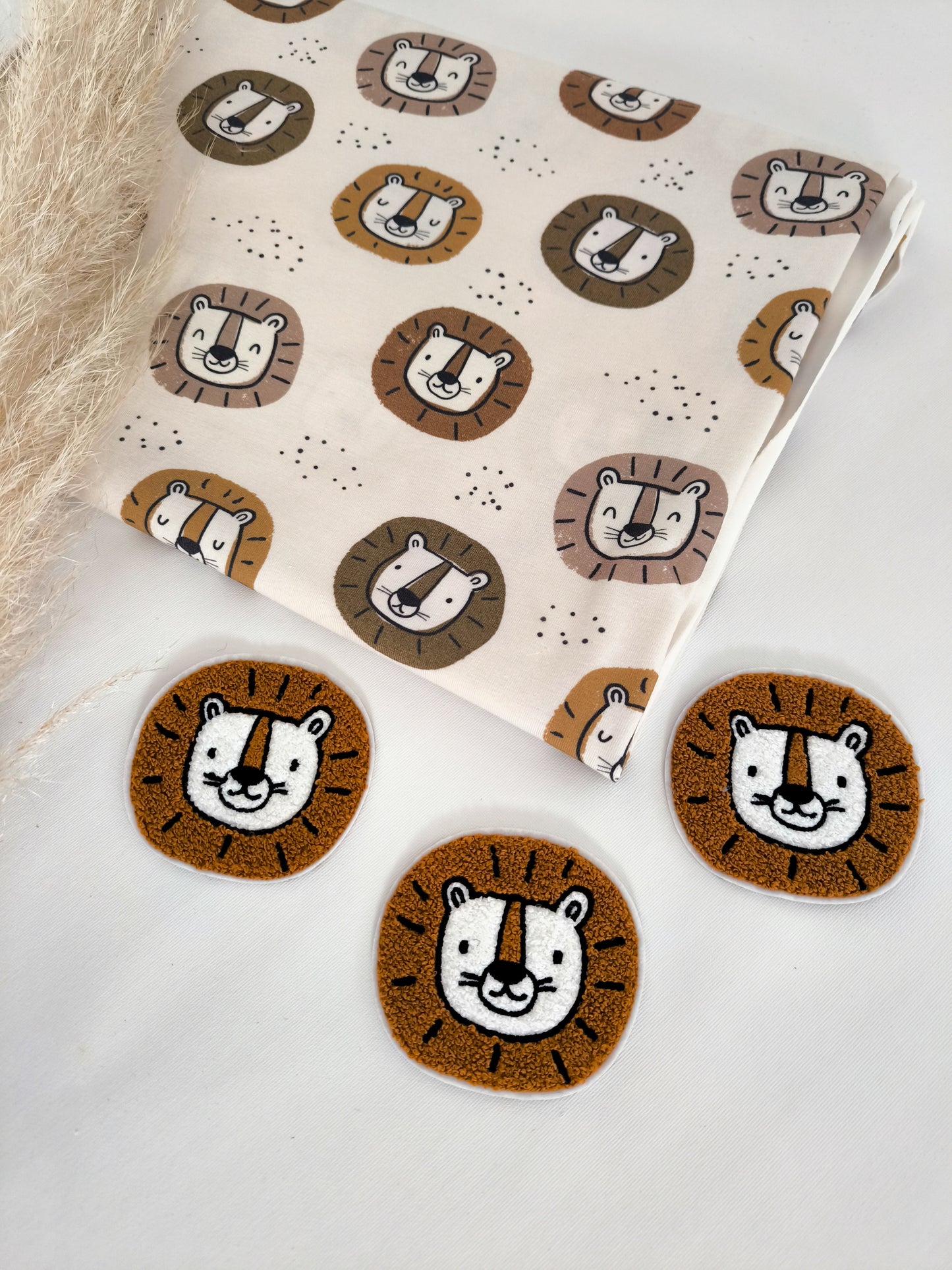 Chenille Patch "Little Leo"