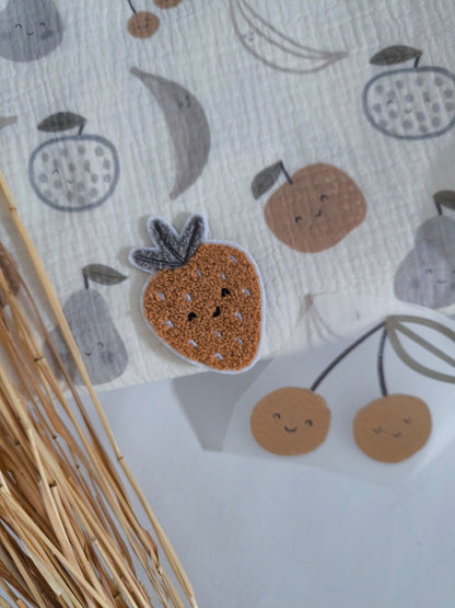 Chenille Patch "Erdbeere"