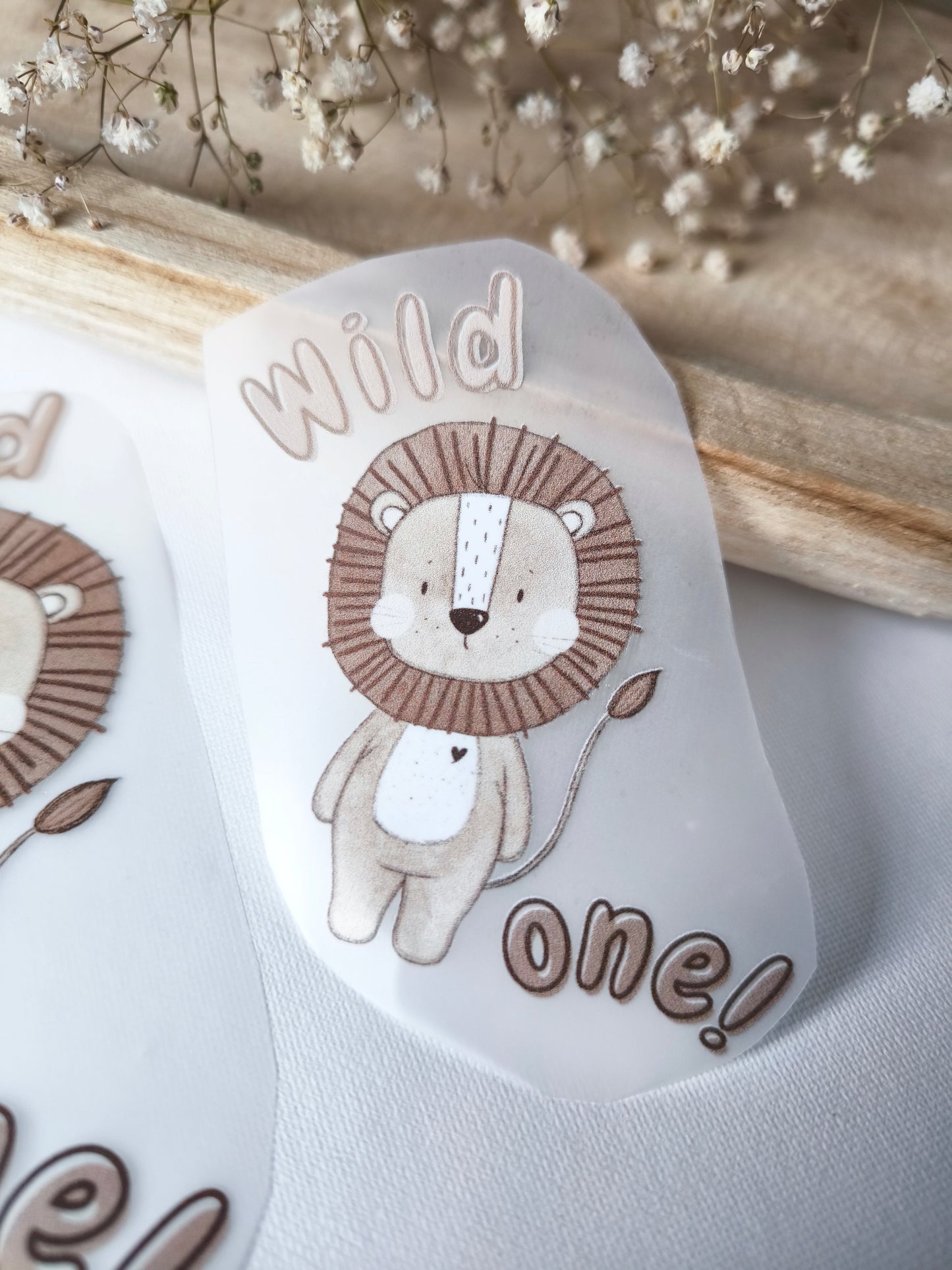 Bügelbild Kleiner Wild Life Löwe "Wild One"