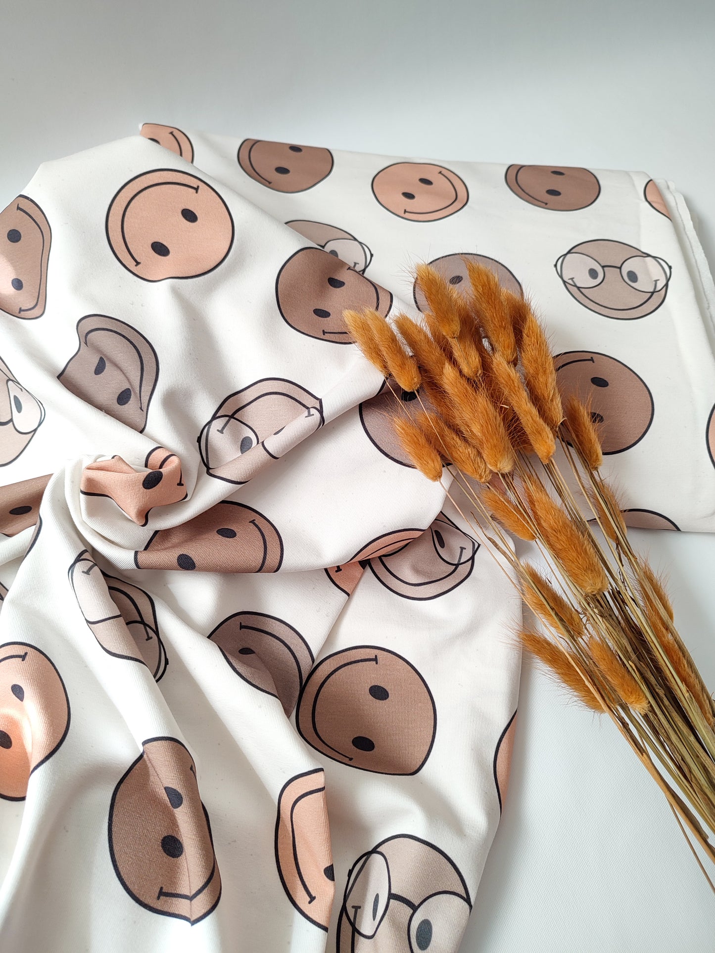 Cutie Smiley´s "Tender Beige"