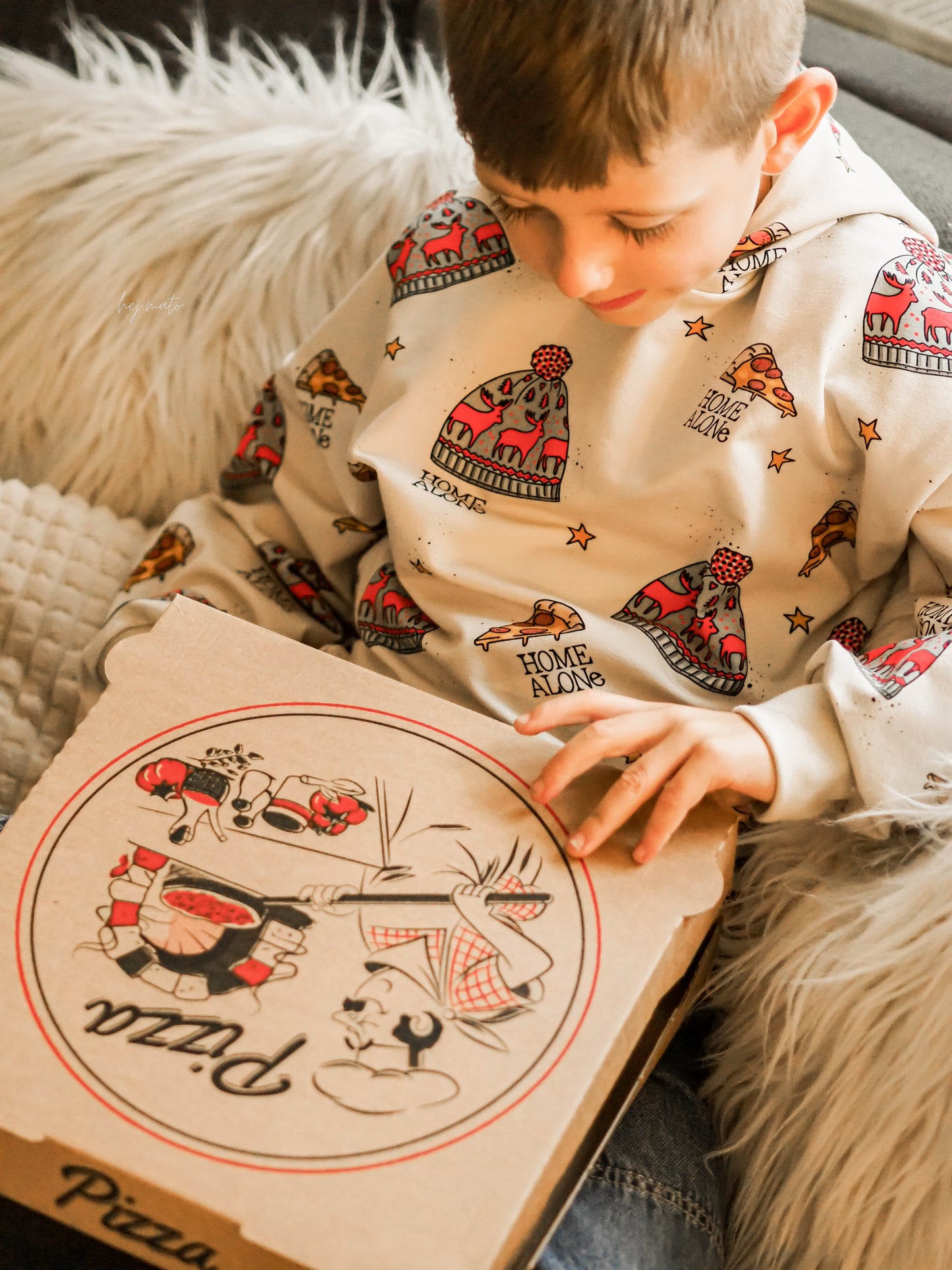 Home Alone Xmas Design
